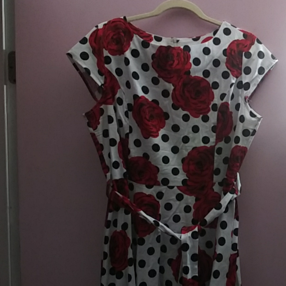 Ladies dress